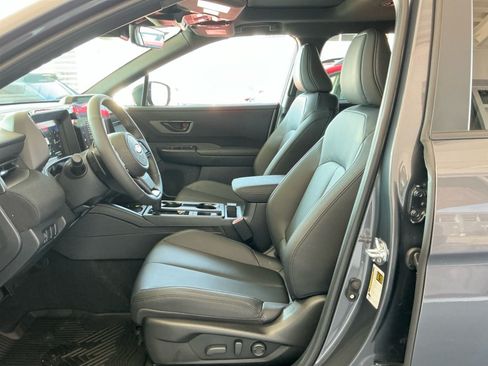 Used 2026 Subaru Outback Premium w/ Premium/Limited Package 2 AWD/4WD image 30