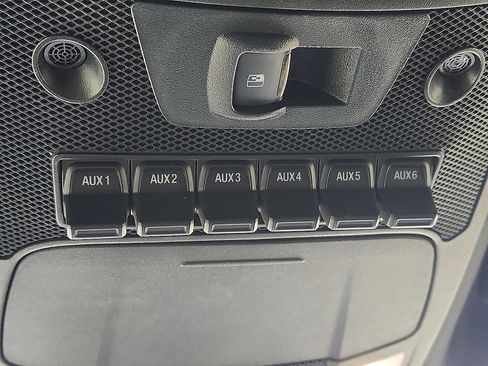 Used 2018 Ford F150 Raptor w/ Equipment Group 802A Luxury image 10