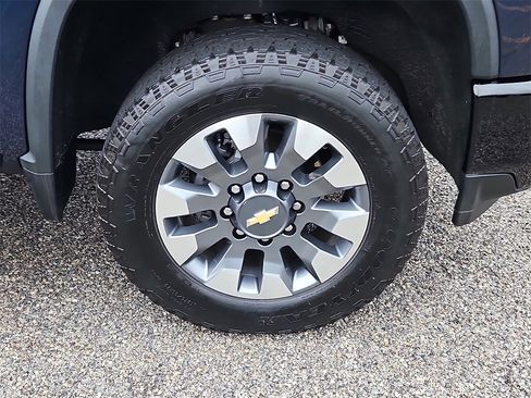 Certified 2022 Chevrolet Silverado 2500 Custom w/ Gooseneck/5TH Wheel Package image 8