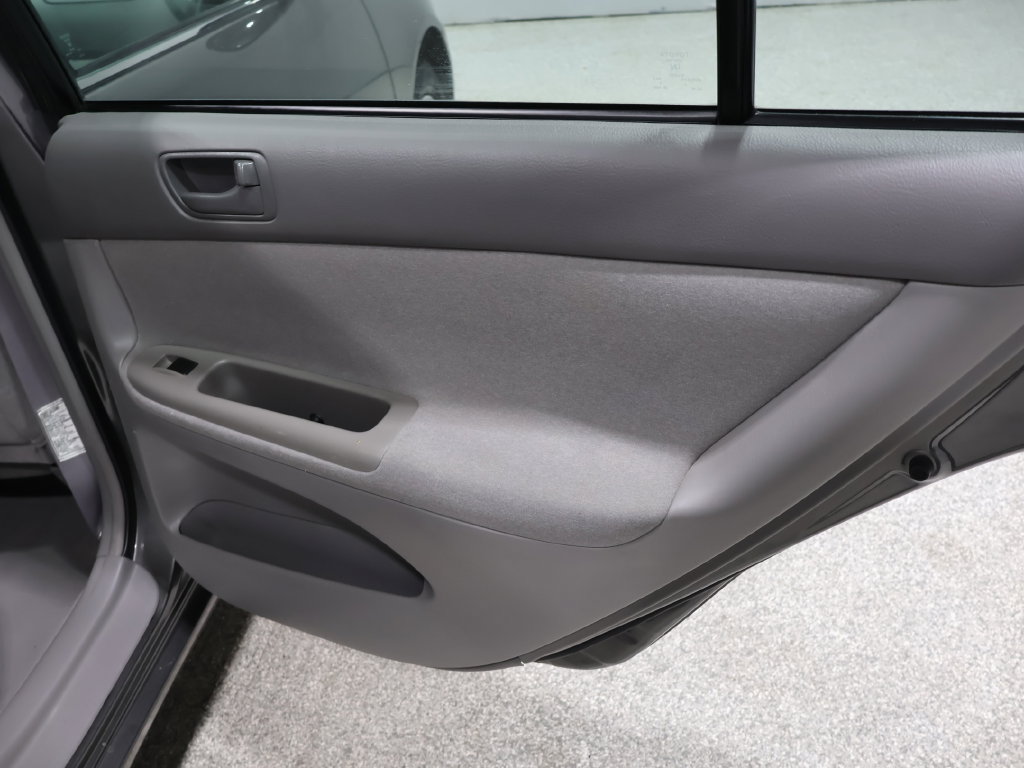 Used 2003 Toyota Camry LE FWD image 23
