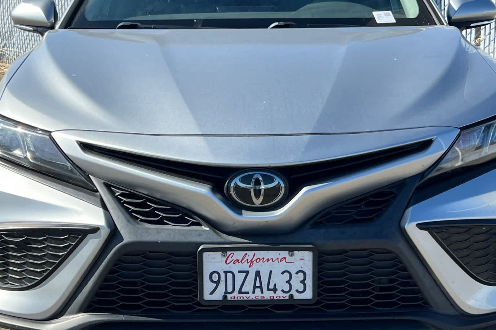 Used 2023 Toyota Camry SE w/ Convenience Package FWD image 15