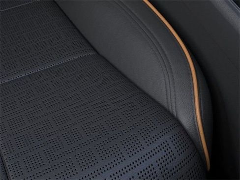 New 2025 Lincoln Aviator Black Label w/ Jet Appearance Package image 16