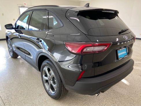 New 2026 Ford Escape ST-Line w/ Tech Pack #1 image 9