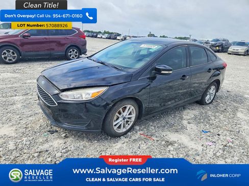 Used 2017 Ford Focus SE FWD image 1