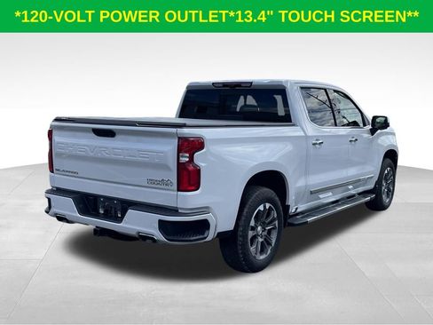 Used 2025 Chevrolet Silverado 1500 High Country w/ Technology Package AWD/4WD image 7