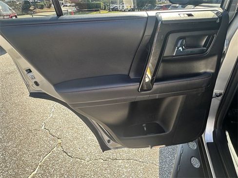 Used 2020 Toyota 4Runner TRD Off-Road Premium image 20