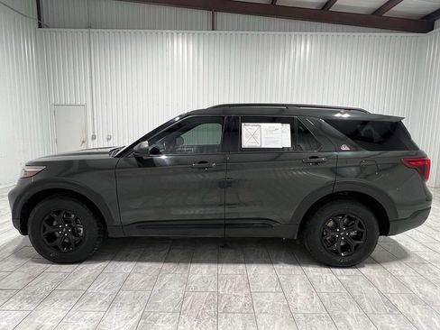 Used 2022 Ford Explorer Timberline image 2