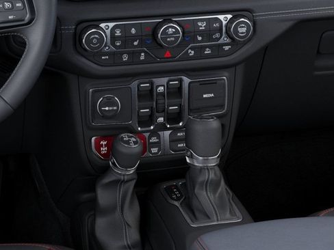 New 2026 Jeep Wrangler Unlimited Rubicon AWD/4WD image 24