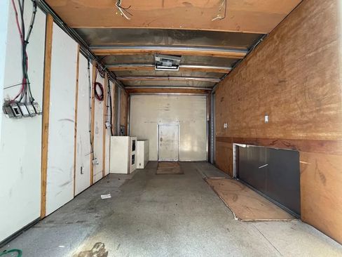 Used 2000 Chevrolet Express 3500 image 10