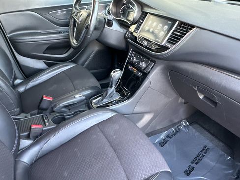Used 2018 Buick Encore Preferred image 16