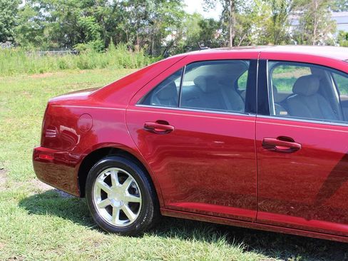 Used 2005 Cadillac STS w/ Preferred Equipment Group RWD image 5