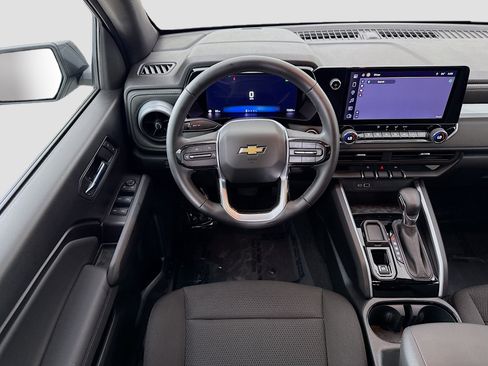 Used 2024 Chevrolet Colorado LT w/ LT Convenience Package image 22