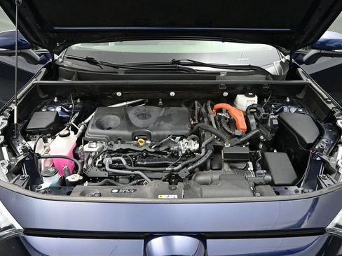 Used 2023 Toyota RAV4 Limited image 11