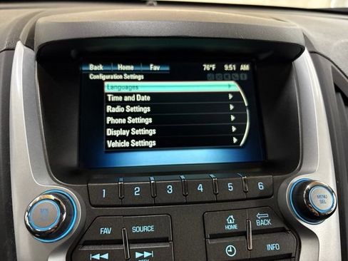 Used 2017 Chevrolet Equinox LT FWD image 37