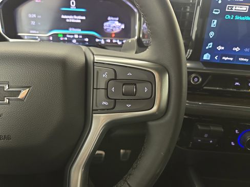 Used 2024 Chevrolet Silverado 1500 RST w/ Rally Edition AWD/4WD image 16