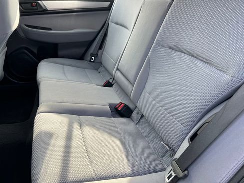 Used 2018 Subaru Outback 2.5i image 12
