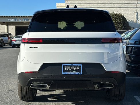 New 2026 Land Rover Range Rover Sport SE image 4