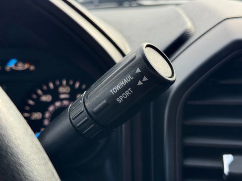 Used 2016 Ford F150 XL w/ Equipment Group 101A Mid image 29