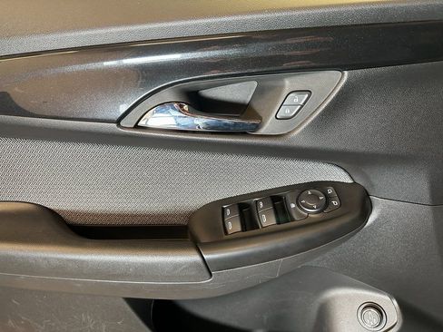 Used 2024 Chevrolet TrailBlazer LT w/ Convenience Package image 19