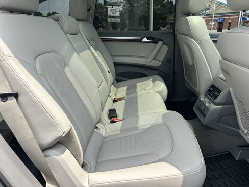 Used 2015 Audi Q7 3.0T Premium Plus AWD/4WD image 16