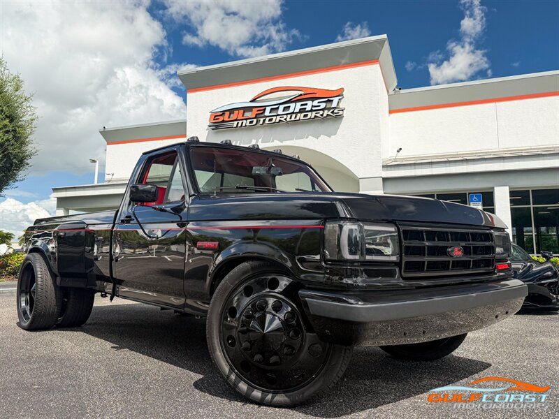 Used 1987 Ford F350 2WD Regular Cab image 1