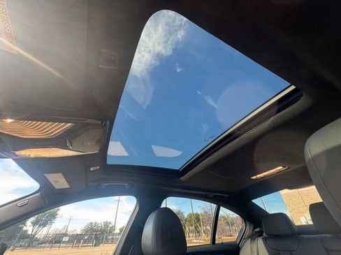 Used 2018 BMW 530e image 15