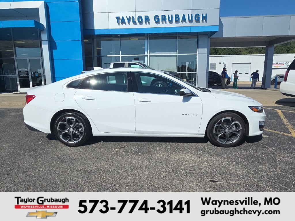 Used 2023 Chevrolet Malibu LT FWD image 1