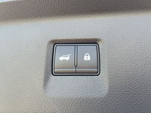 Certified 2025 INFINITI QX60 Pure image 9