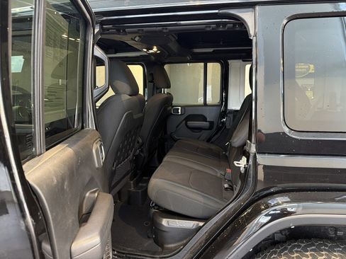 Used 2023 Jeep Wrangler Unlimited Rubicon 4xe w/ Cold Weather Group image 33