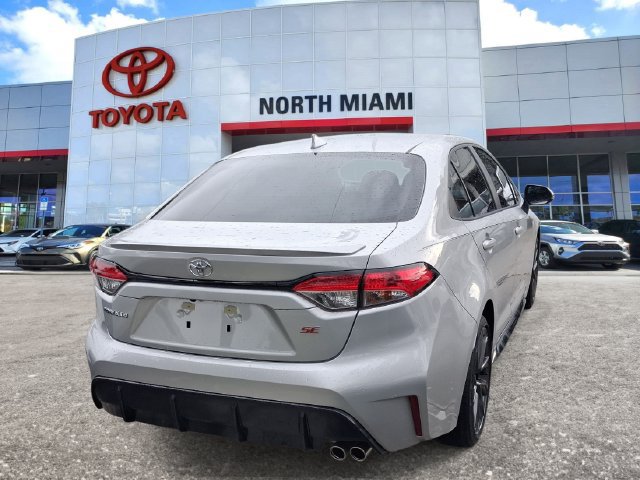 Used 2026 Toyota Corolla SE FWD image 4