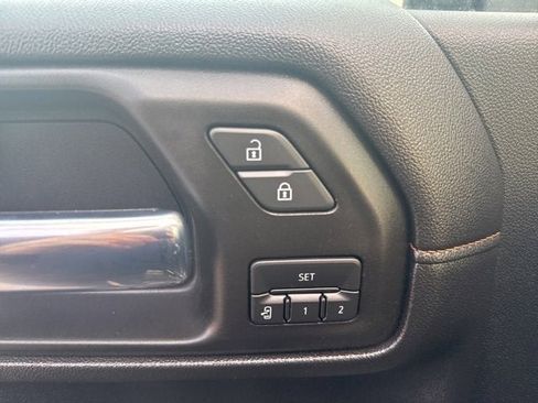 Used 2020 GMC Sierra 3500 AT4 w/ AT4 Premium Package image 22