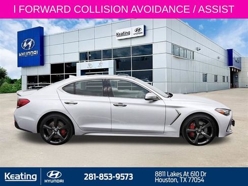 Used 2019 Genesis G70 3.3T Advanced w/ Sport Package RWD image 4