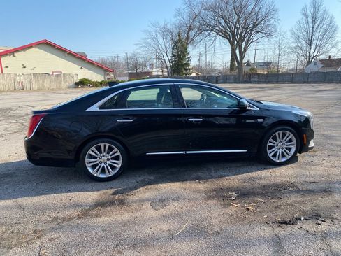 Used 2019 Cadillac XTS Luxury image 6