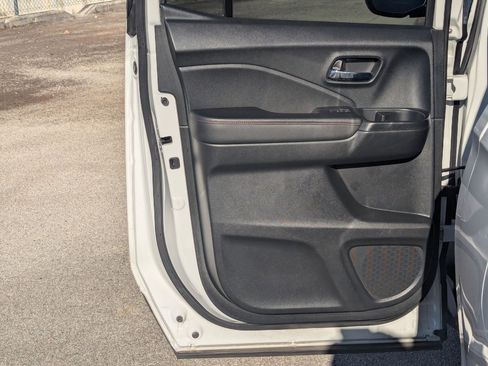 Used 2022 Honda Ridgeline Black Edition image 14