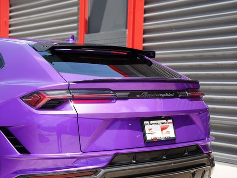 Used 2024 Lamborghini Urus Performante image 12