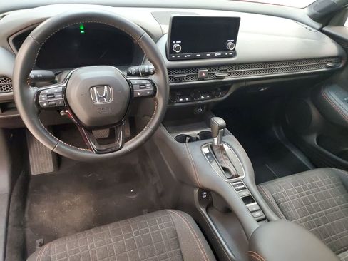 Certified 2025 Honda HR-V Sport image 18