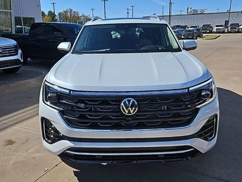 New 2026 Volkswagen Atlas SEL Premium R-Line AWD/4WD image 2