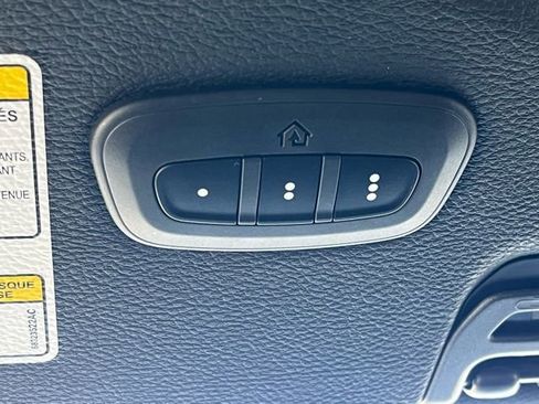 Used 2021 Jeep Wrangler Sport S image 43