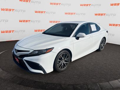 Used 2022 Toyota Camry SE