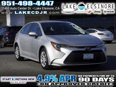 Used 2025 Toyota Corolla LE image 1