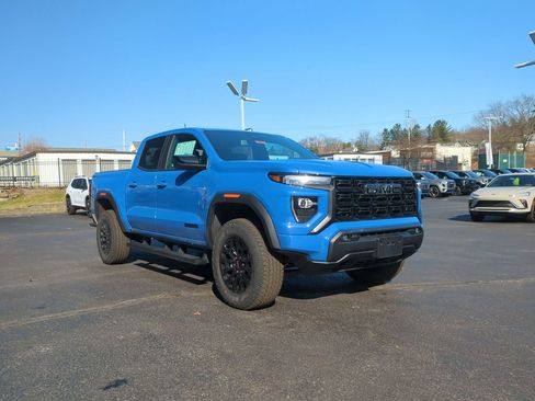 New 2026 GMC Canyon Elevation w/ Convenience Package image 3