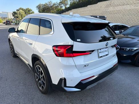Certified 2023 BMW X1 xDrive28i w/ Convenience Package AWD/4WD image 3