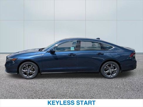 Certified 2023 Honda Accord EX image 10