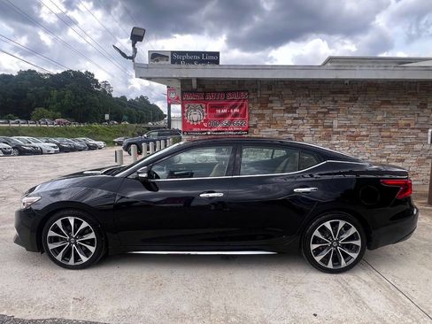 Used 2016 Nissan Maxima SR FWD image 3