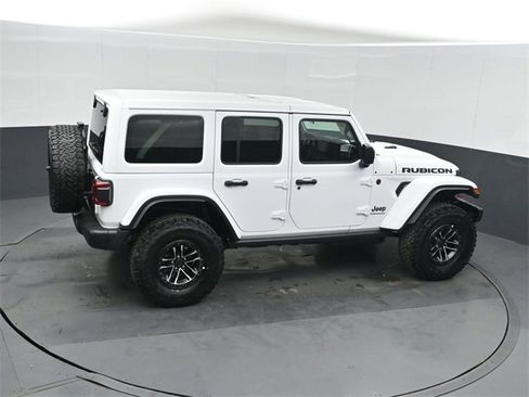 New 2026 Jeep Wrangler Unlimited Rubicon w/ Steel Bumper Group image 29