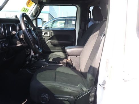 Used 2020 Jeep Wrangler Unlimited Sport S image 11
