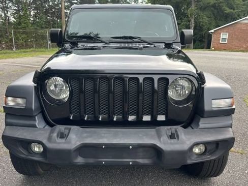 Used 2019 Jeep Wrangler Unlimited Sport S AWD/4WD image 8
