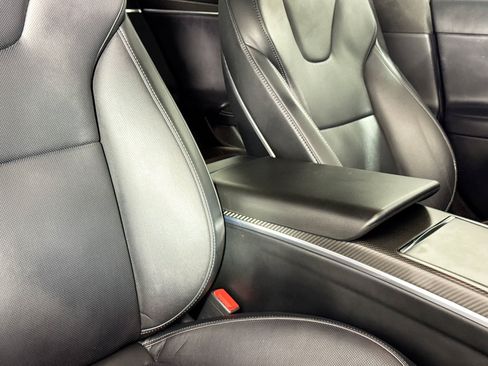 Used 2022 Tesla Model S Plaid AWD/4WD image 31
