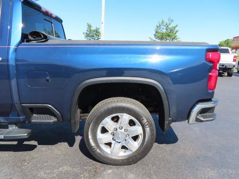 Used 2020 Chevrolet Silverado 2500 LTZ w/ LTZ Plus Package AWD/4WD image 17