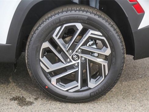 New 2026 Hyundai Tucson Limited image 12